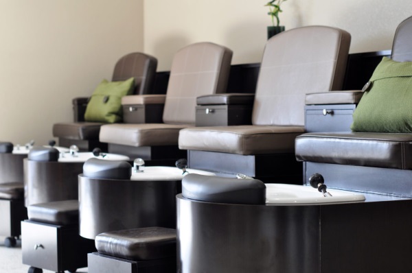 Spa & Nail Services Elkhorn