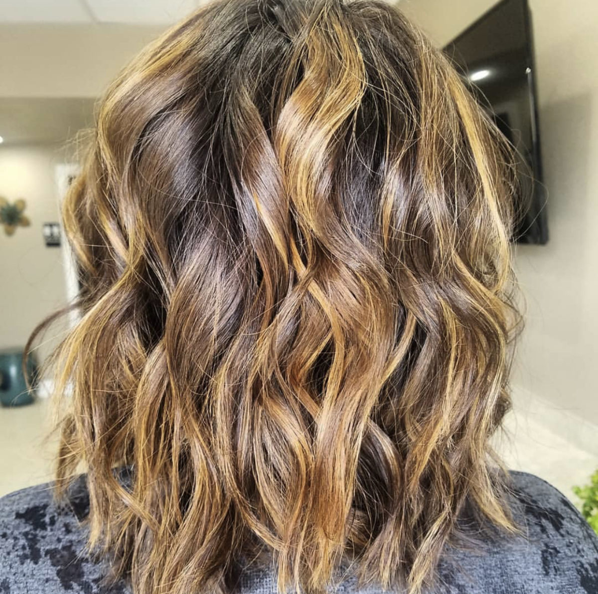 Gallery Platinum Salon & Spa in Burlington, Wisconsin